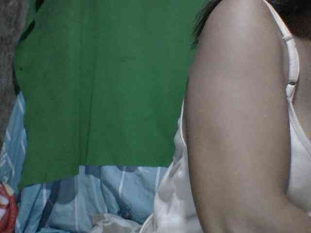 PinayAnna webcam