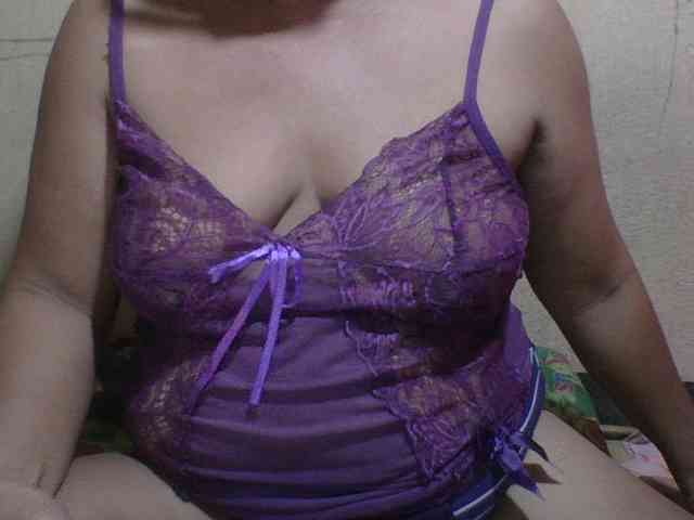 PinayAnna webcam