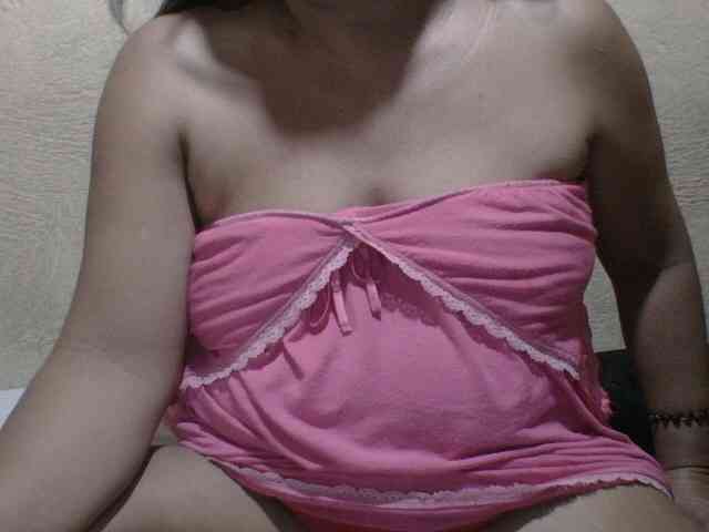 PinayAnna webcam