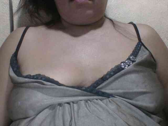 PinayAnna webcam