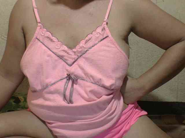 PinayAnna webcam