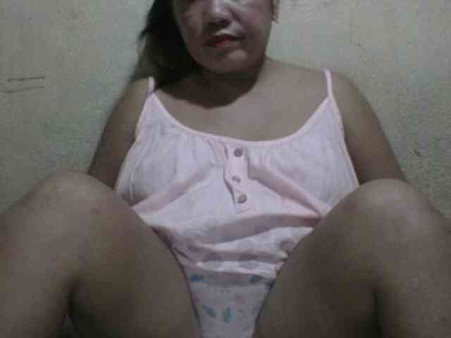PinayAnna webcam