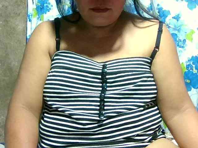 PinayAnna webcam