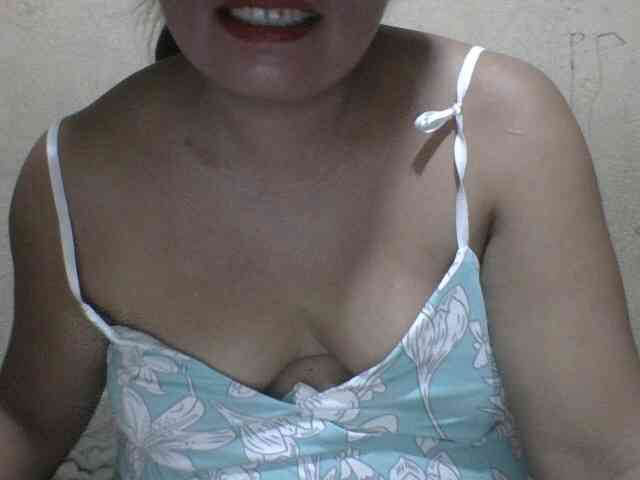 PinayAnna webcam