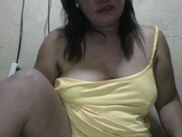 PinayAnna webcam