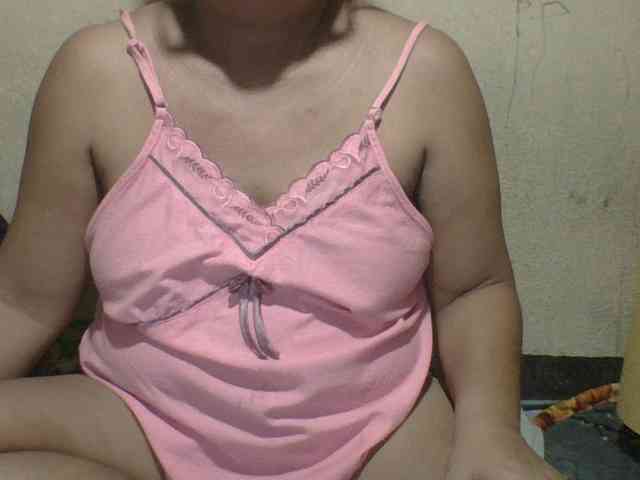 PinayAnna webcam