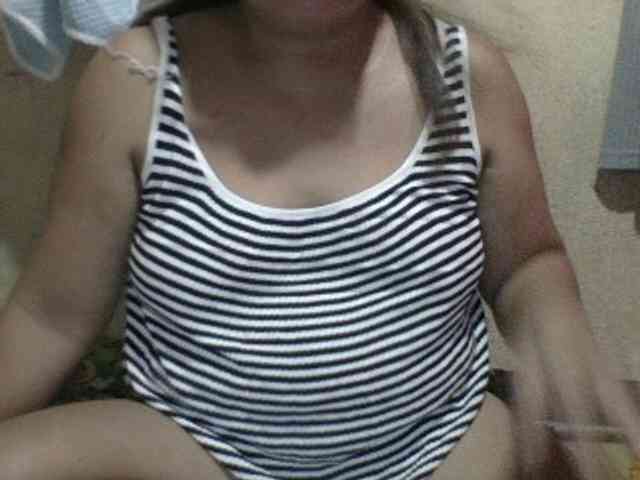 PinayAnna webcam
