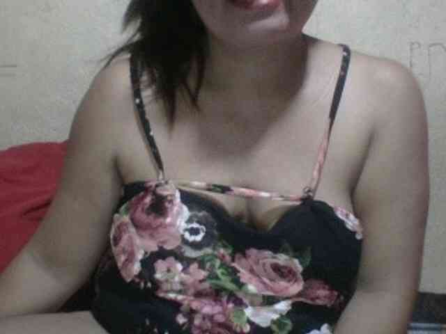 PinayAnna webcam