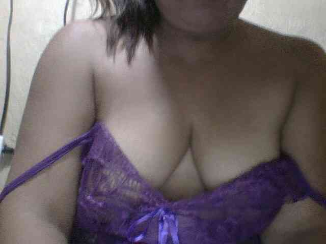 PinayAnna webcam