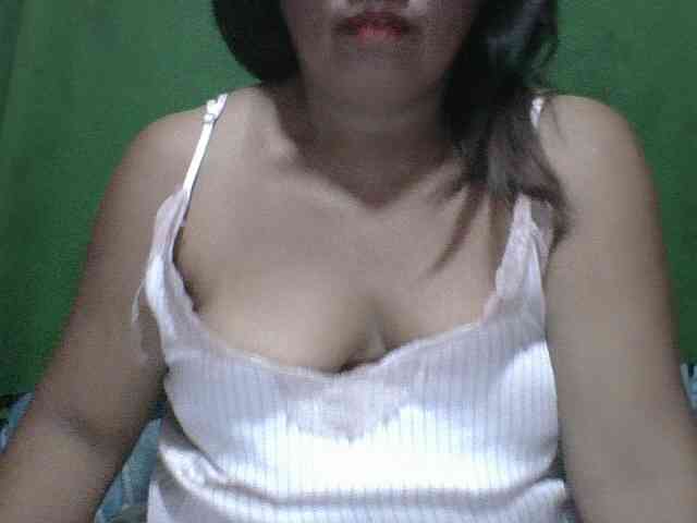 PinayAnna