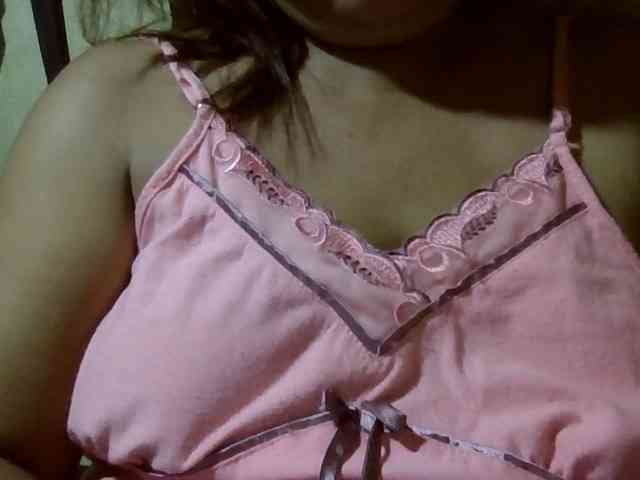PinayAnna webcam
