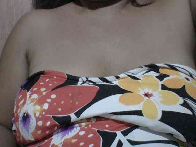 PinayAnna webcam