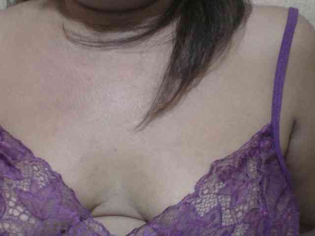 PinayAnna webcam