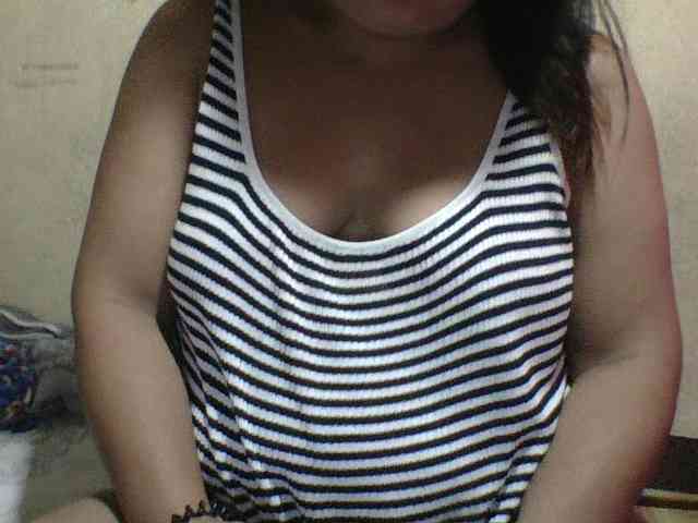 PinayAnna webcam