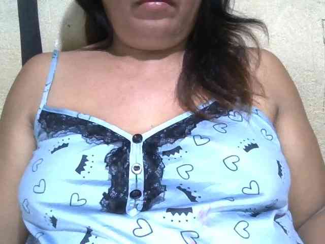 PinayAnna webcam
