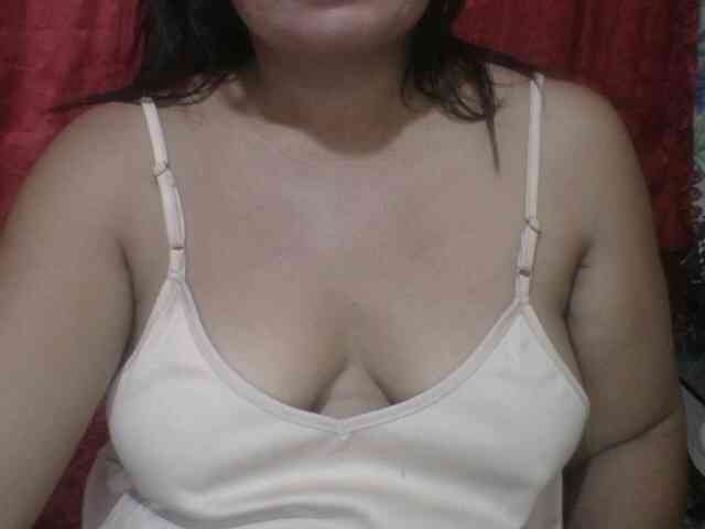 PinayAnna webcam