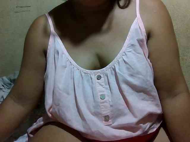 PinayAnna webcam