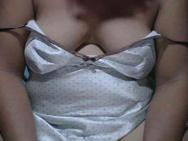 PinayAnna webcam
