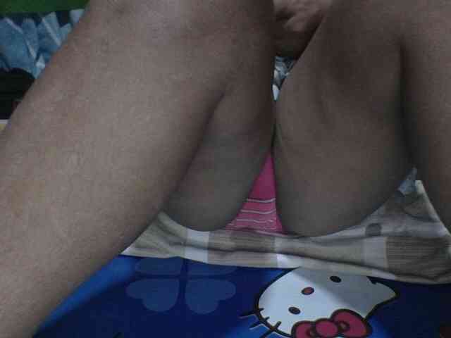 PinayAnna webcam