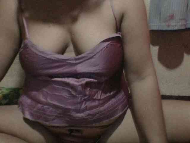 PinayAnna webcam