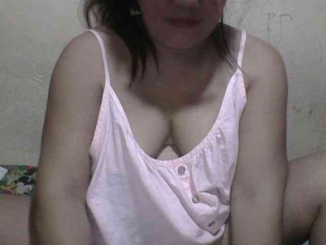 PinayAnna webcam
