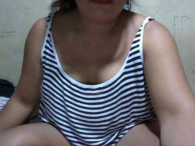 PinayAnna webcam