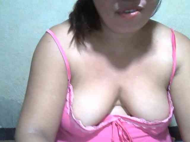 PinayAnna webcam