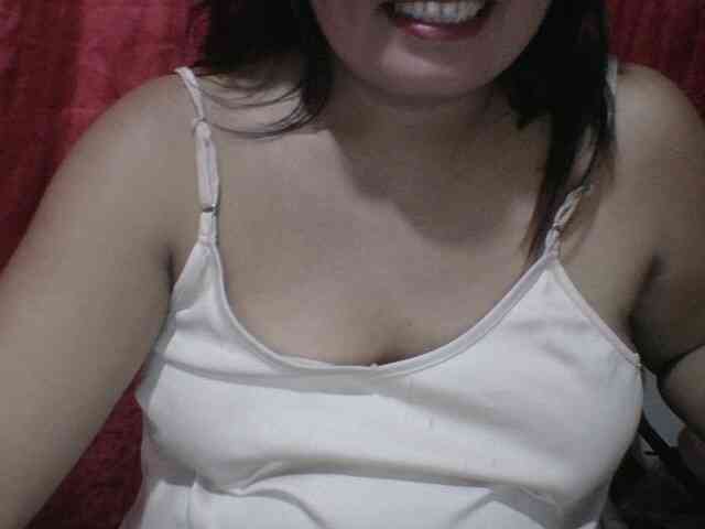 PinayAnna webcam