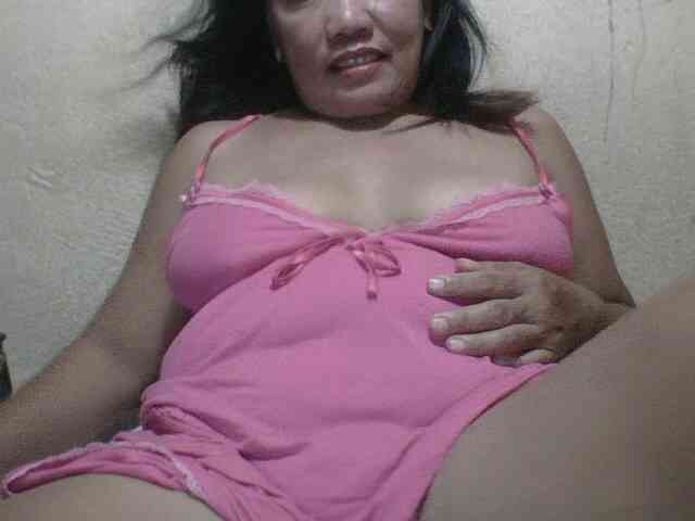 PinayAnna webcam