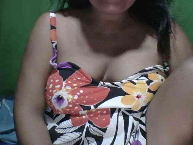 PinayAnna webcam
