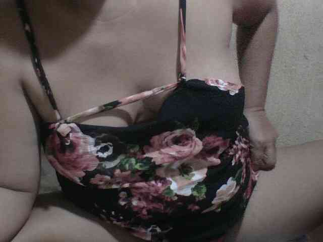 PinayAnna webcam