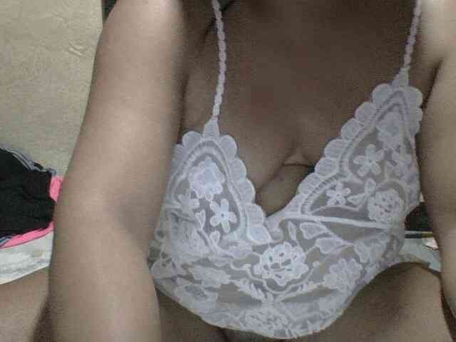 PinayAnna webcam