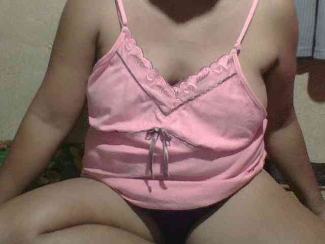 PinayAnna webcam