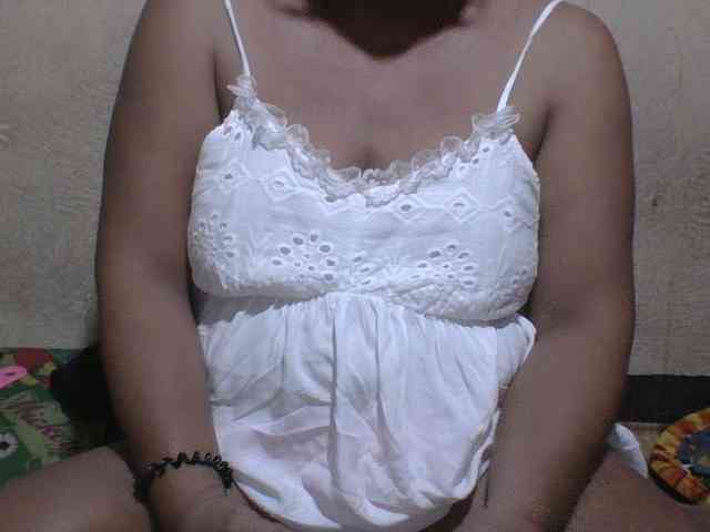 PinayAnna webcam