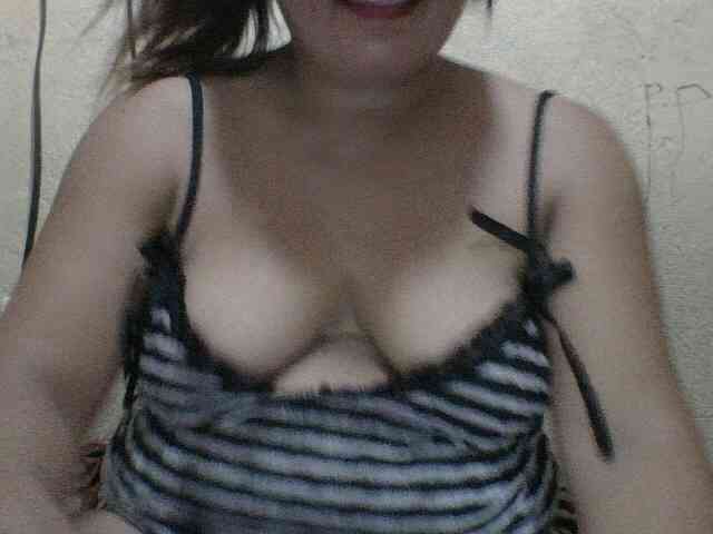 PinayAnna webcam