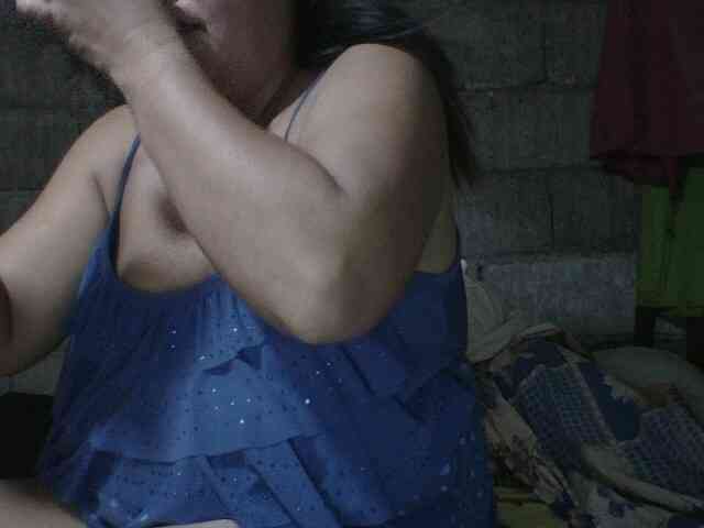 PinayAnna webcam