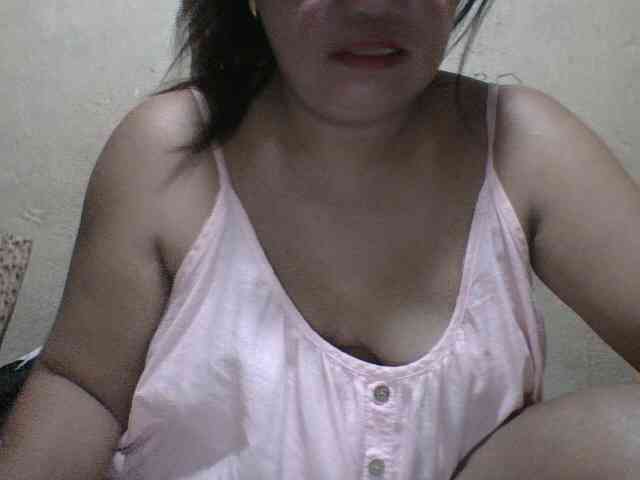 PinayAnna webcam