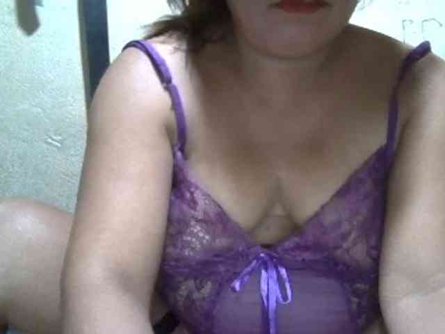 PinayAnna webcam
