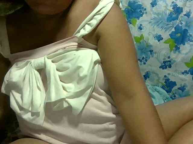 PinayAnna webcam