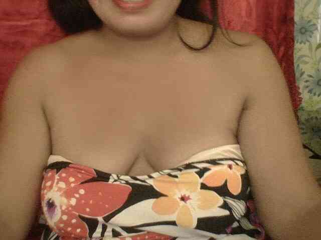 PinayAnna webcam