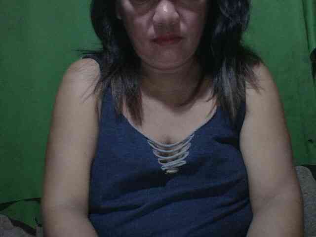 PinayAnna webcam