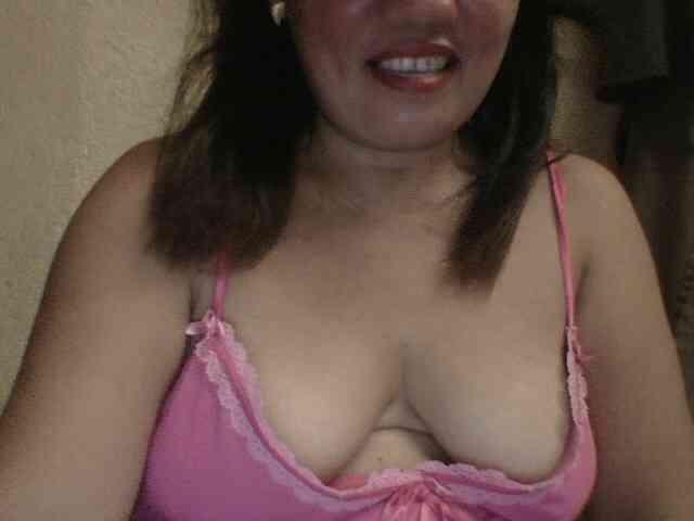 PinayAnna webcam