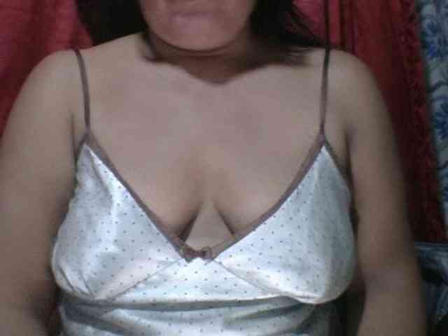 PinayAnna webcam