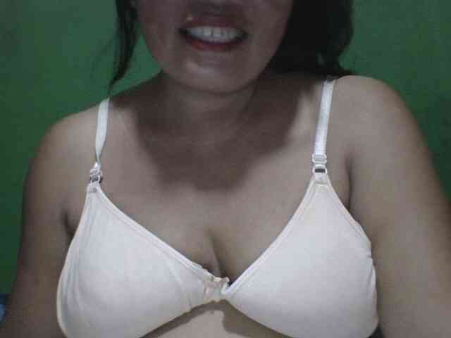 PinayAnna webcam