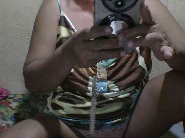 PinayAnna webcam