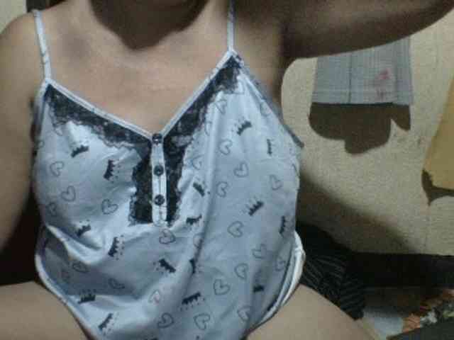 PinayAnna webcam