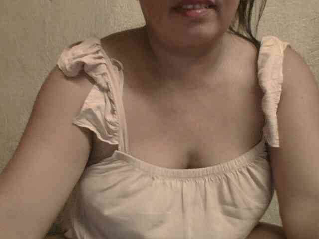 PinayAnna webcam
