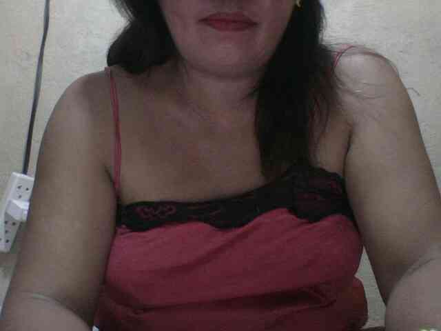 PinayAnna webcam