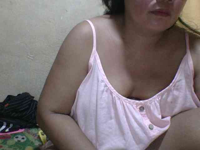 PinayAnna webcam