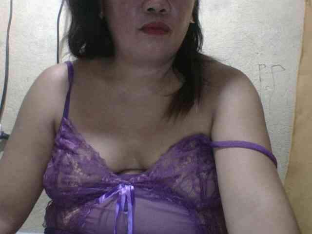PinayAnna webcam
